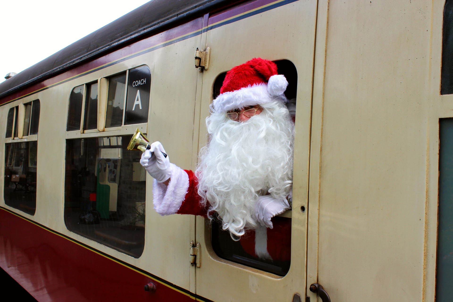 Spot Santa across Cornwall this Christmas